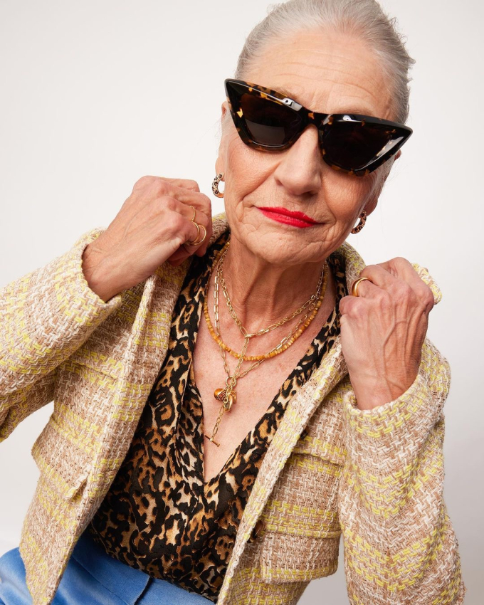 KIM CRETON - PORTFOLIO - ADVERTISING